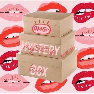 DESIGNER MYSTERY BOX